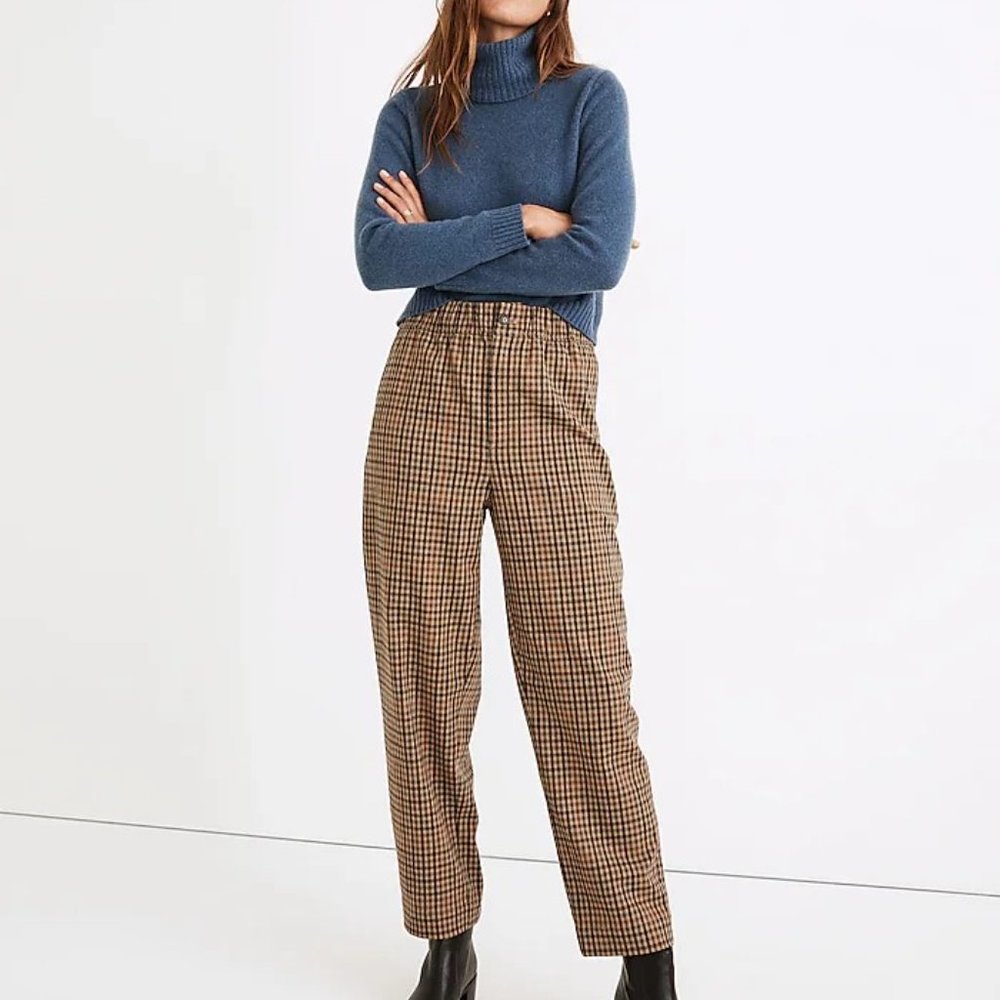 Madewell high rise pull on tapered pant in Coster plaid. NWT